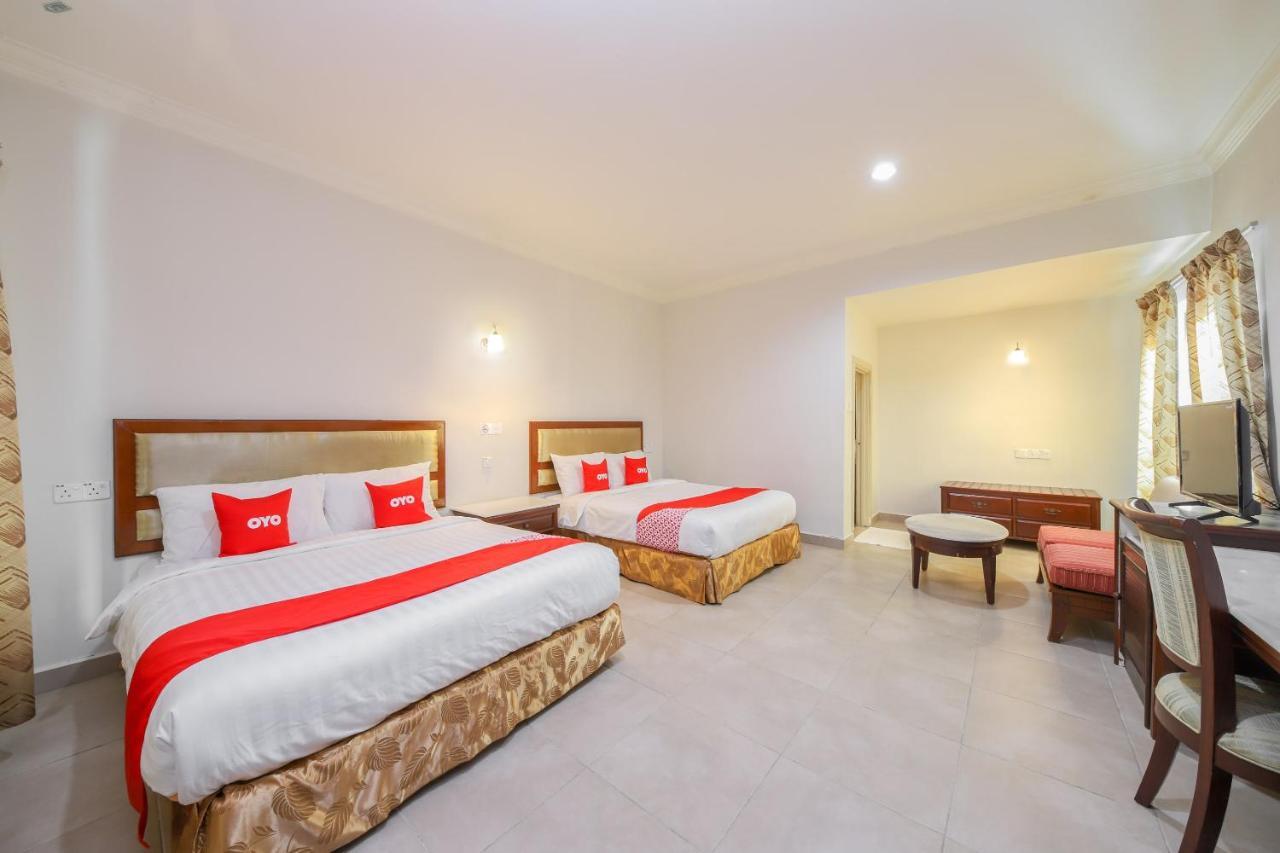 Oyo 89679 Dream Garden Resort Ayer Hangat Buitenkant foto